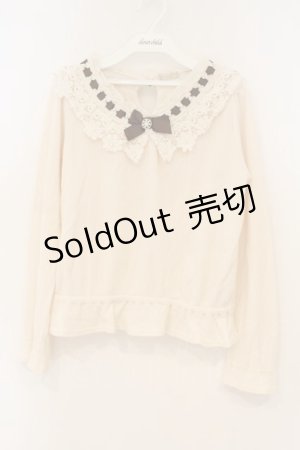 画像: axes femme POETIQUE / ビジュー釦付レース襟プルオーバー M キナリ O-26-01-26-038-AX-TO-OW-OS