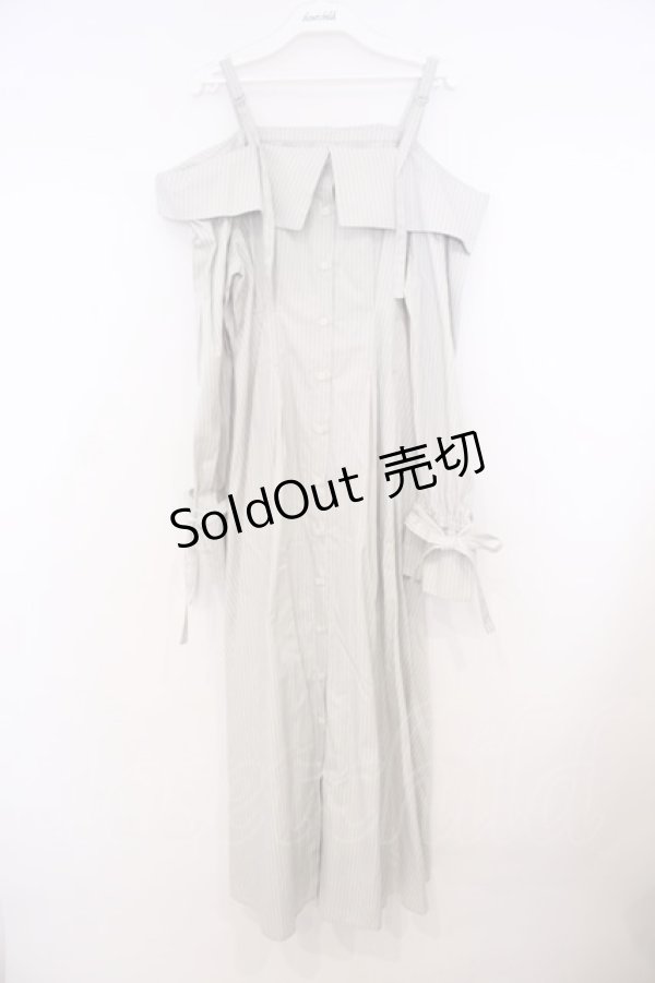 画像1: dazzlin / ウエストタックオフショルシャツワンピース M グレー O-26-01-27-006-LO-OP-OW-OS (1)