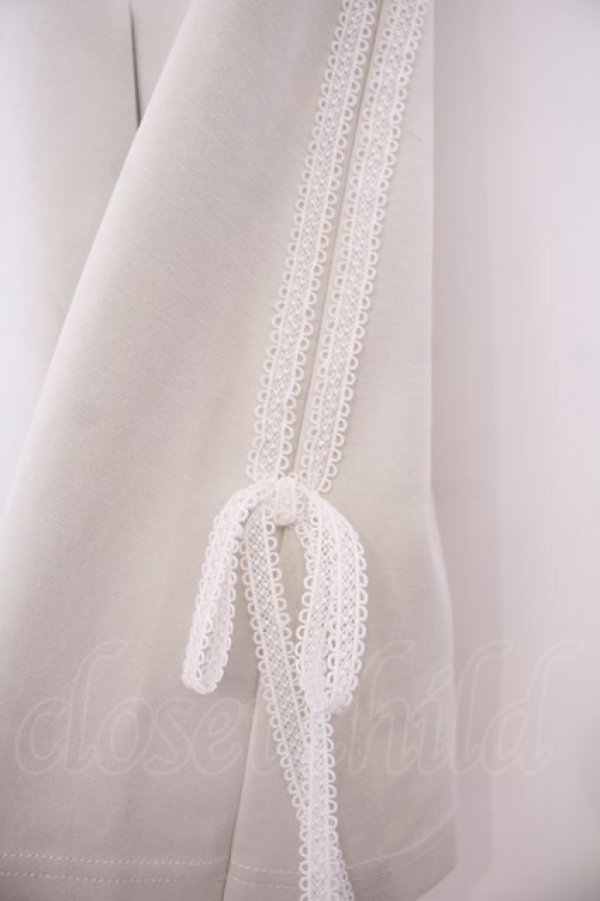 画像2: F i.n.t / レースライントラックスカート  オフホワイト O-26-01-27-050-CA-SK-IG-OS (2)