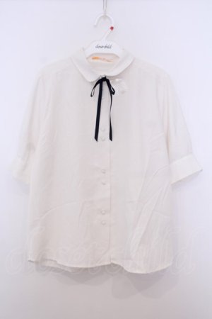 画像: F i.n.t / リボンタイ付きスモールカラー5分袖シャツ  オフシロ O-26-01-27-053-CA-BL-IG-OS