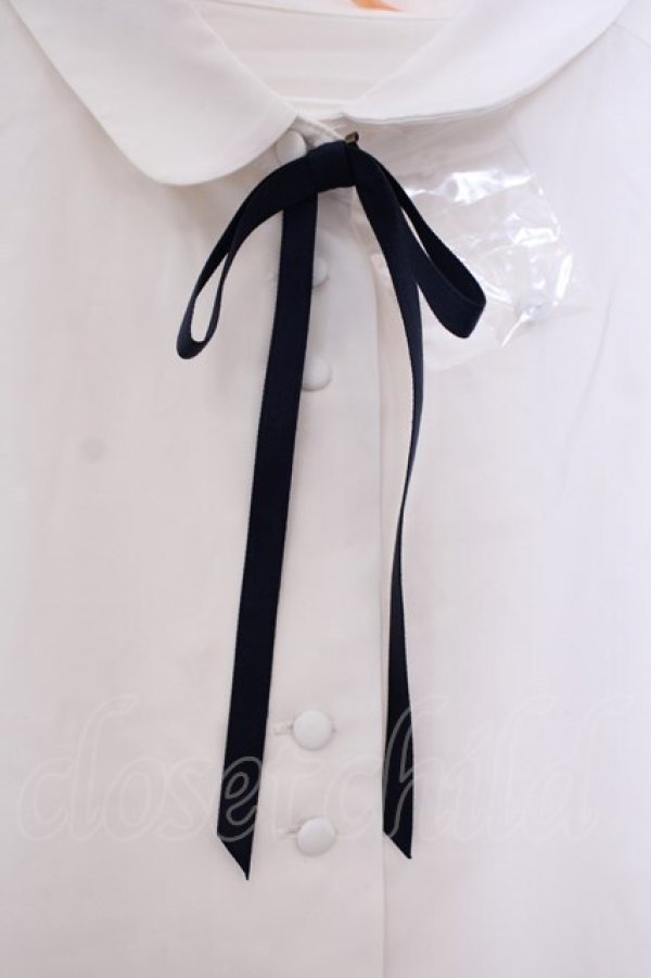 画像2: F i.n.t / リボンタイ付きスモールカラー5分袖シャツ  オフシロ O-26-01-27-053-CA-BL-IG-OS (2)