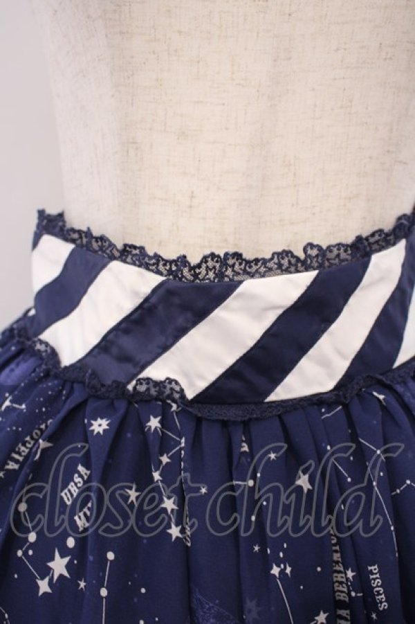 画像4: Angelic Pretty / Cosmicスカート  ネイビー O-26-01-28-048-AP-SK-IG-OS (4)
