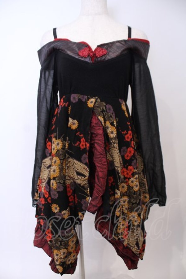 画像1: Qutie Frash / ちりめん着物袖チュニック  ブラック×レッド系 O-26-01-28-056-QU-JA-IG-OS (1)