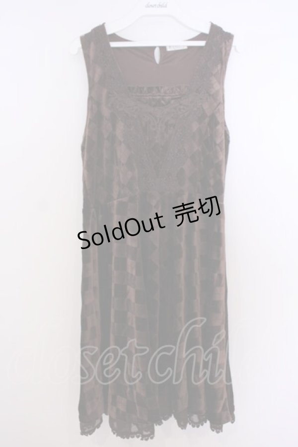 画像1: axes femme / アーガイルエンボスベロアワンピース M ブラウン O-26-01-28-017-AX-OP-OW-ZT0130R (1)