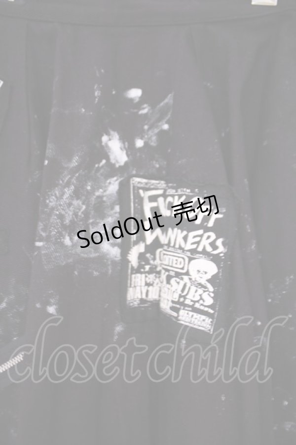 画像2: SEX POT ReVeNGe / パッチ配色ランダムカットスカート L ブラック O-26-01-29-030-SP-SK-OW-OS (2)