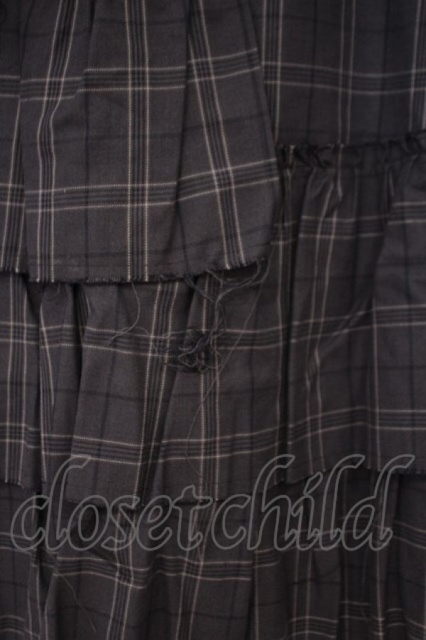 画像2: MIHO MATSUDA / カットオフランダムティアードスカート M グレー O-26-01-29-032-GO-SK-OW-OS (2)