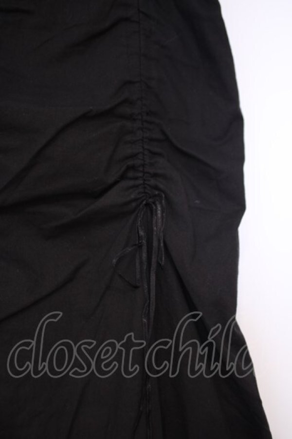 画像2: MIHO MATSUDA / 裾チュールドロストスカート  ブラック O-26-01-29-033-GO-SK-OW-OS (2)