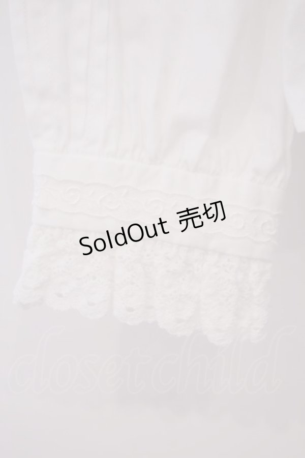 画像3: Victorian maiden / レースリボン付スタンドカラーブラウス  シロ O-26-01-29-046-CL-BL-OW-OS (3)