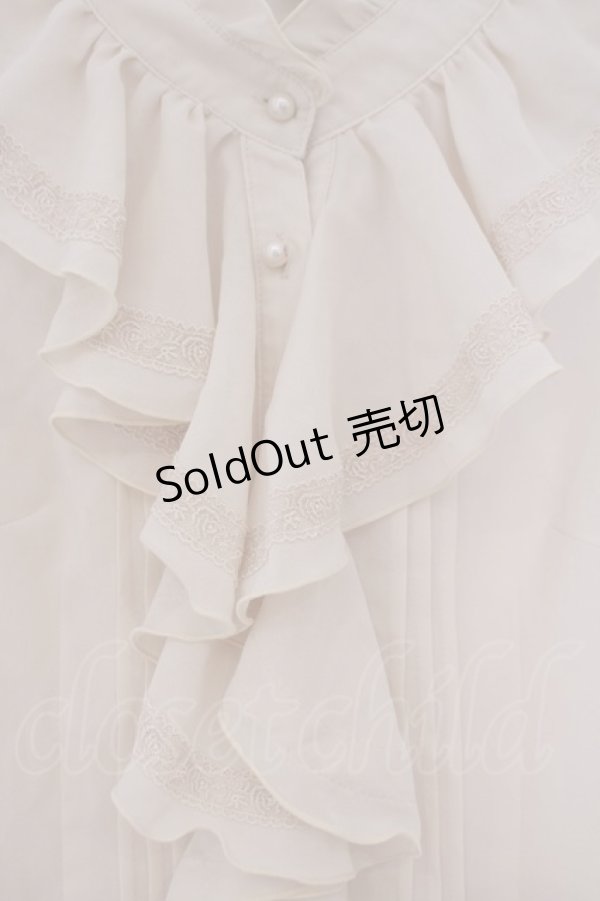 画像2: axes femme / ラッフルフリル梨地ブラウス M キナリ O-26-01-29-051-AX-BL-OW-OS (2)