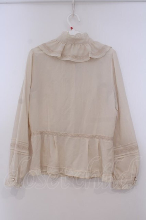 画像3: axes femme / ラッフルフリル梨地ブラウス M キナリ O-26-01-29-051-AX-BL-OW-OS (3)