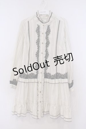 画像: axes femme / レース使いストライプシャツワンピース M キナリ O-26-01-29-059-AX-OP-OW-OS