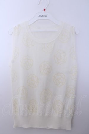 画像: INGEBORG / カメリアニットベスト  オフシロ O-26-01-29-1045-LO-TO-IG-OS