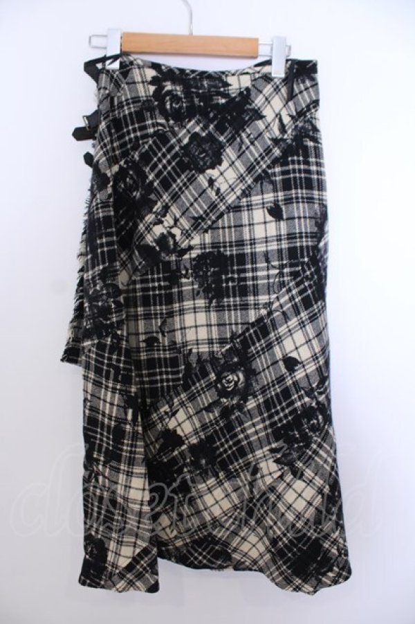 画像3: INGEBORG / ベルト付き薔薇チェックキルトスカート S アイボリー×クロ O-26-01-29-1064-LO-SK-IG-OS (3)