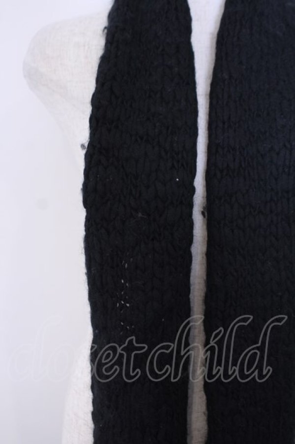画像2: INGEBORG / ニット編みマフラー  クロ O-26-01-29-1066-LO-ZA-IG-OS (2)