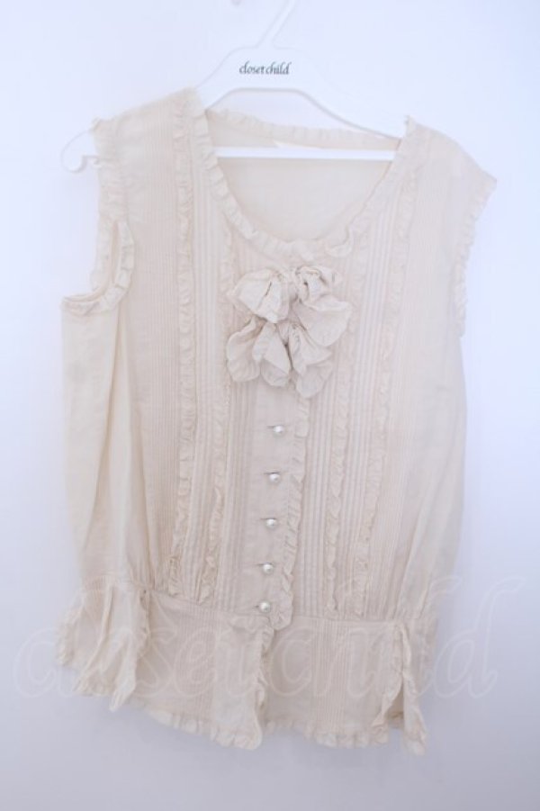 画像1: INGEBORG / タックフリルリボンベスト  アイボリー O-26-01-29-1081-LO-BL-IG-OS (1)