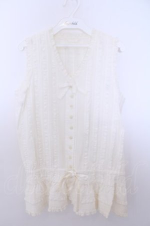 画像: INGEBORG / フリルベスト  オフシロ O-26-01-29-1087-LO-TO-IG-OS