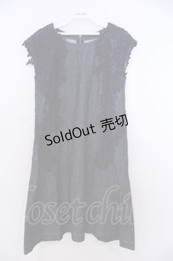 画像1: INGEBORG / フラワーレースデニムジャンパースカート 3(9号) インディゴ O-26-01-29-1093-LO-OP-IG-ZT603 (1)