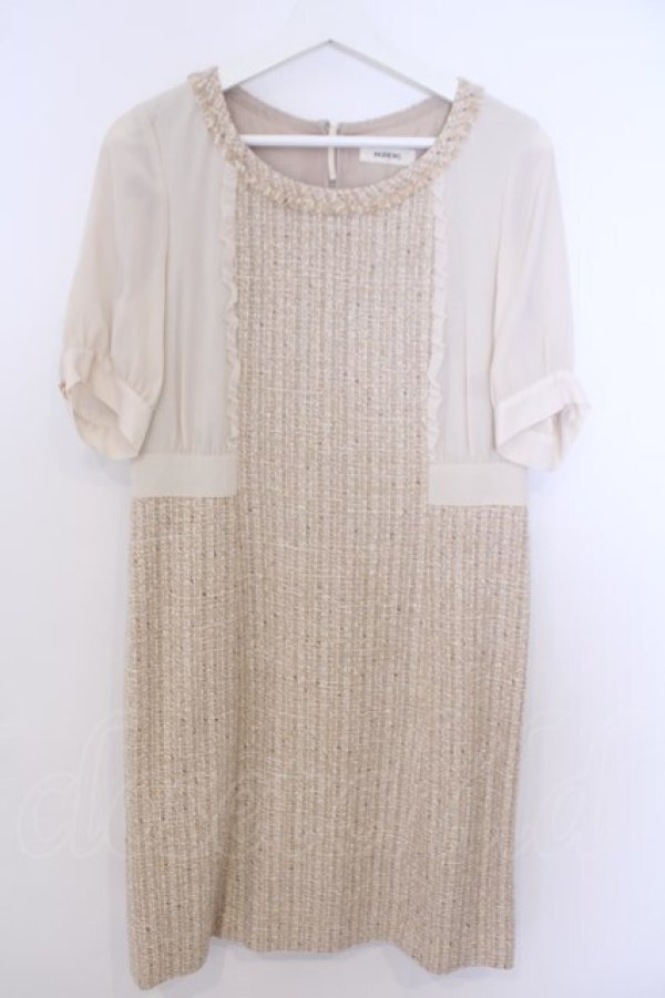 画像1: INGEBORG / ラメツイード切り替えワンピース 3(9号) アイボリー×ベージュ O-26-01-29-1095-LO-OP-IG-OS (1)