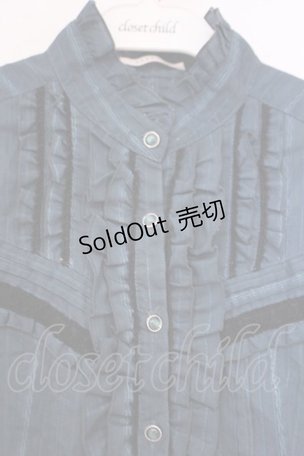 画像2: axes femme / タイ付きストライプJQブラウス M グリーン O-26-01-29-062-AX-BL-OW-OS (2)