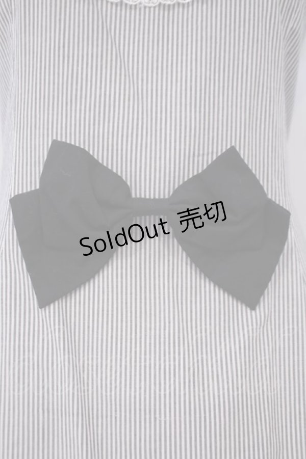 画像3: metamorphose / 半袖フリルリボンワンピース  グレー O-26-01-29-002-ME-OP-YM-OS (3)