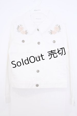 画像: axes femme / 花刺繍デニムジャケット  シロ O-26-01-30-1037-AX-JA-IG-ZT574