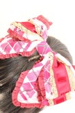 画像2: BABY,THE STARS SHINE BRIGHT / AliceのMirage in PARADOX柄 リボンカチューシャ  ピンク O-26-01-30-029-BA-AC-IG-OS (2)