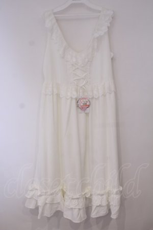 画像: Princess Flower Garden / TT＊KRSフリルジャンパースカート LL シロ O-26-02-03-075-LO-TO-IG-OS