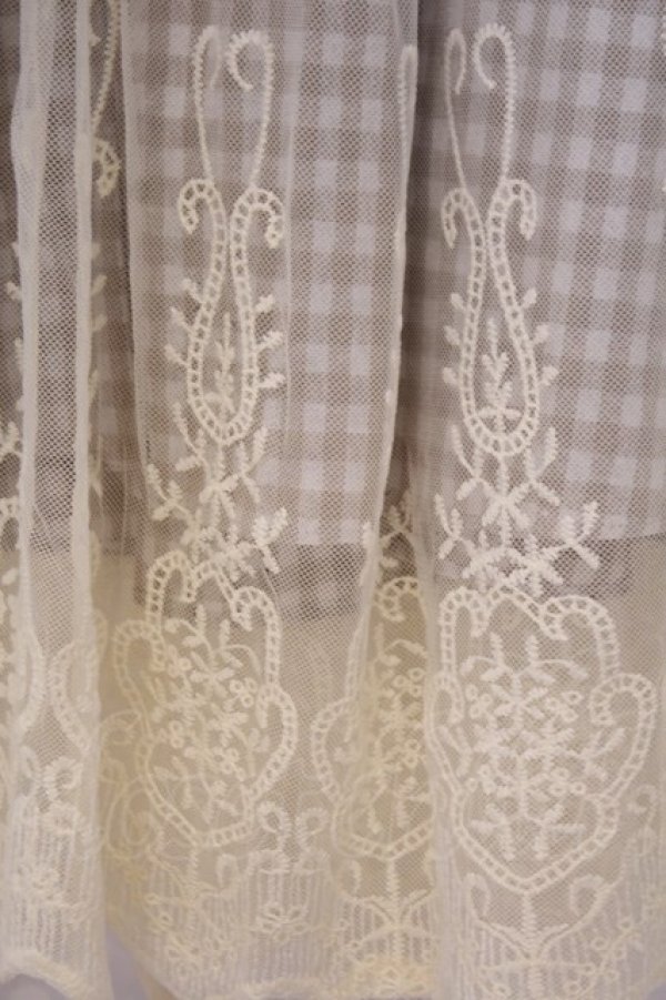 画像2: axes femme POETIQUE / 刺繍チュールギンガムリネンスカート  生成り O-26-02-04-1059-AX-SK-IG-OS (2)