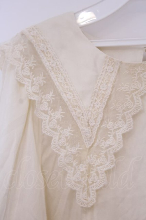 画像2: axes femme POETIQUE / レース襟ブラウス  アイボリー O-26-02-04-1063-AX-BL-IG-OS (2)