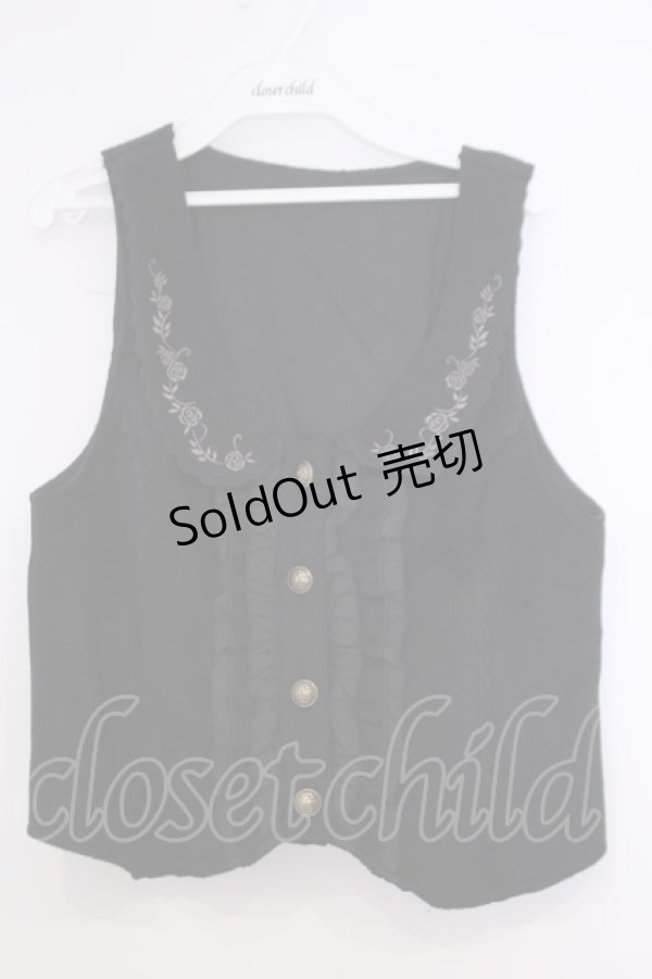 画像1: axes femme / 刺繍入りふわふわベスト  クロ O-26-02-04-1034-AX-TO-IG-OS (1)