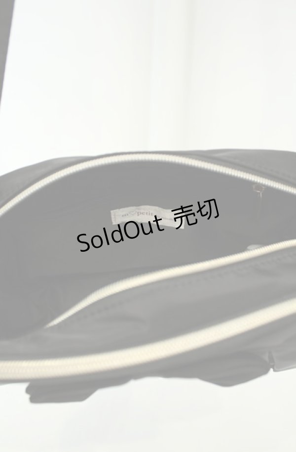 画像4: m petit by misako / AMリボンショルダーウォレットSLD  クロ O-26-02-04-2018-LO-BG-IG-OS (4)