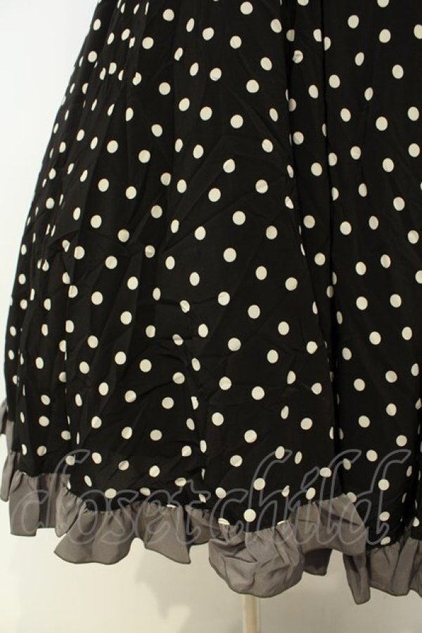 画像4: metamorphose / リボンカラーワンピース（ドット）  クロ O-26-02-06-052-ME-OP-OW-OS (4)