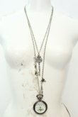 画像3: axes femme / アリス懐中時計ネックレス  シルバー O-26-02-06-1053-AX-AC-OW-OS (3)