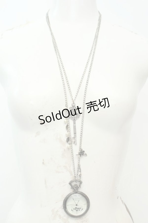 画像3: axes femme / アリス懐中時計ネックレス  シルバー O-26-02-06-1053-AX-AC-OW-OS (3)