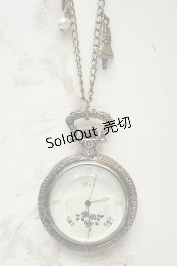 画像2: axes femme / アリス懐中時計ネックレス  ゴールド O-26-02-06-1058-AX-AC-OW-OS (2)