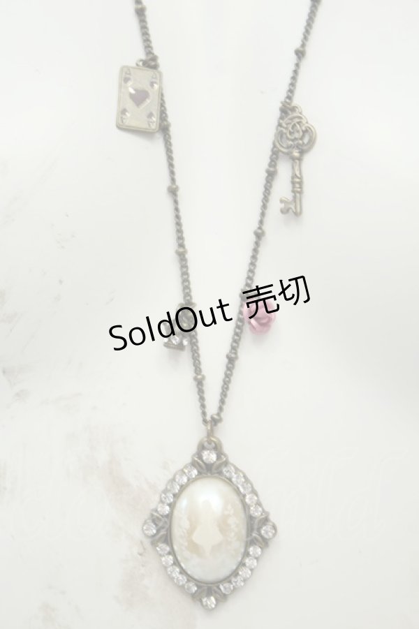 画像1: axes femme / DISNEYコラボアリスカボションネックレス  アンティークゴールド O-26-02-06-1062-AX-AC-OW-OS (1)