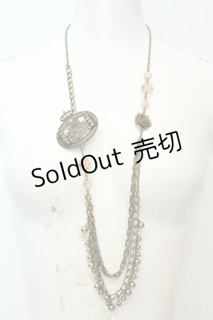 画像: axes femme / お城モチーフブローチ付きネックレス  ゴールド O-26-02-06-1071-AX-AC-OW-OS