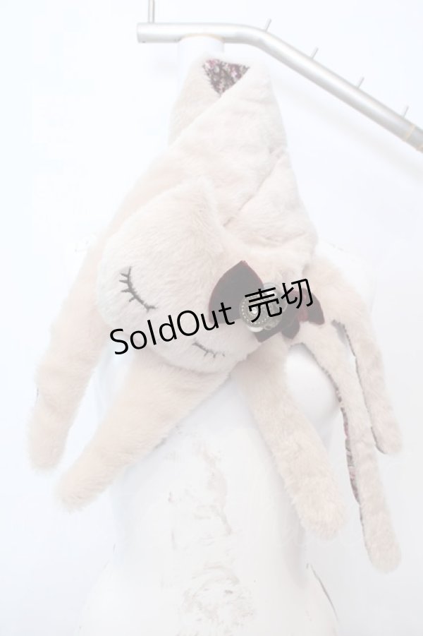 画像1: axes femme / ねこファーマフラー  ベージュ O-26-02-06-1085-AX-ZA-OW-OS (1)