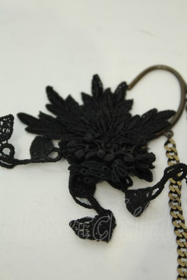 画像2: axes femme / レース使いイヤフック  ゴールド O-26-02-06-1115-AX-AC-OW-OS (2)