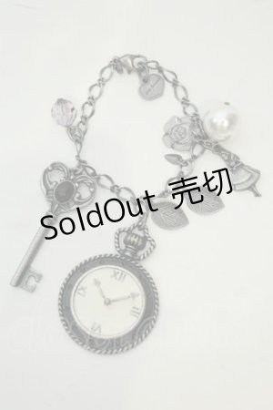 画像: axes femme / DISNEYコラボアリスバッグチャーム  シルバー O-26-02-06-1121-AX-AC-OW-OS