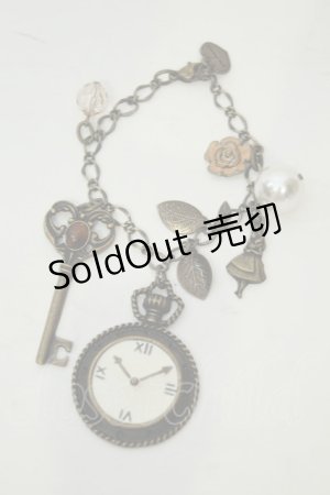 画像: axes femme / DISNEYコラボアリスバッグチャーム  ゴールド O-26-02-06-1122-AX-AC-OW-OS