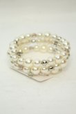 画像1: axes femme / 多連パールブレスレット  シロ O-26-02-06-1124-AX-AC-OW-OS (1)