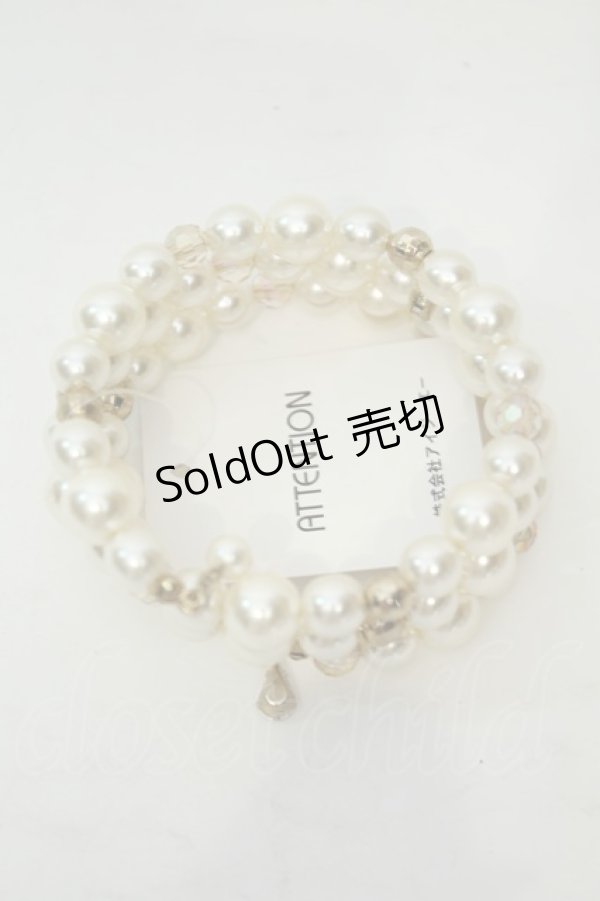 画像2: axes femme / 多連パールブレスレット  シロ O-26-02-06-1125-AX-AC-OW-OS (2)