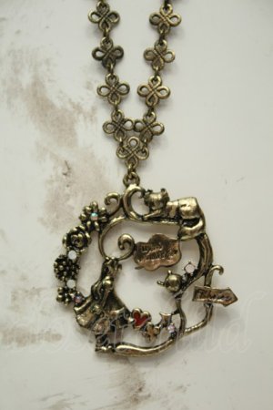 画像: axes femme / アリスとチェシャ猫ネックレス  ゴールド O-26-02-06-1046-AX-AC-OW-OS