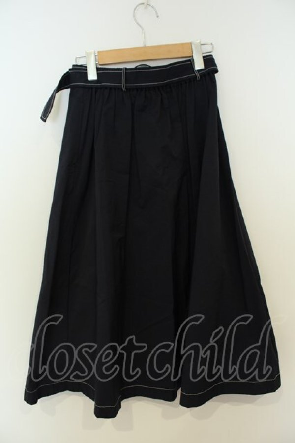 画像2: LEBECCA boutique / 色恋沙汰のフレアスカート F ネイビー O-26-02-06-001-EL-SK-OW-OS (2)