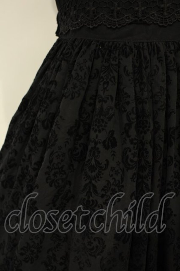 画像3: metamorphose / グレースフロッキーミディアムジャンパースカート  クロ O-26-02-06-056-ME-OP-OW-OS (3)