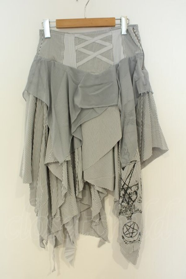 画像1: Ozz Croce / ストライプアシメスカート  グレー O-26-02-06-021-OO-SK-OW-OS (1)