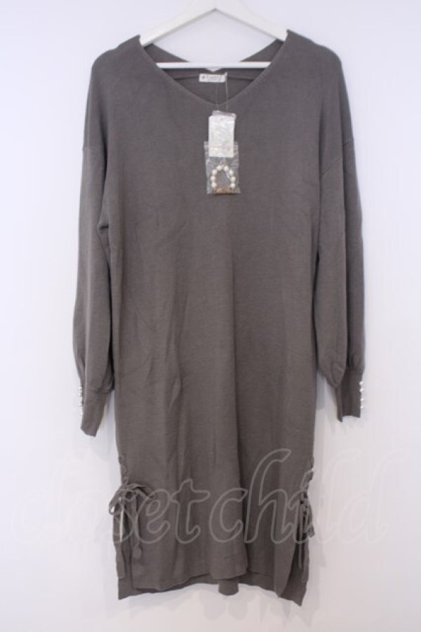 画像1: axes femme / Vネックロングニットワンピ M グレー O-26-02-07-031-AX-OP-IG-OS (1)