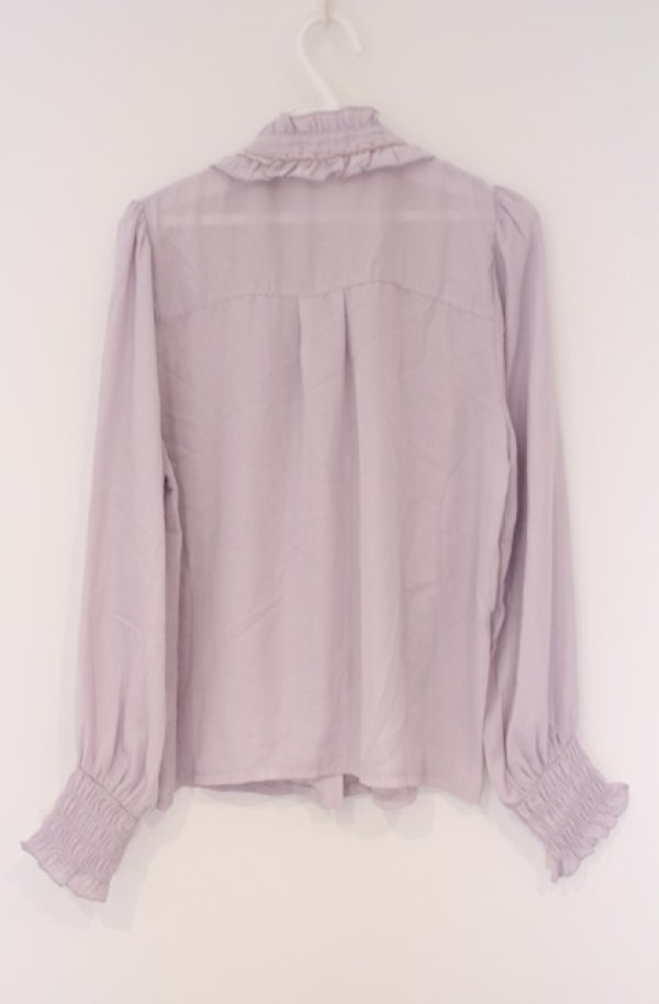 画像3: axes femme / レースジャボ付ハイネックブラウス  ラベンダー O-26-02-07-1005-AX-BL-IG-OS (3)