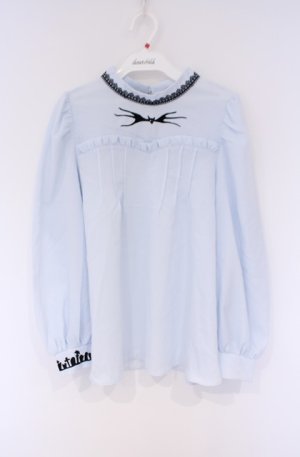 画像: axes femme POETIQUE / ナイトメアー・ビフォア・クリスマス／刺繍ブラウス  サックス O-26-02-07-1003-AX-BL-IG-OS